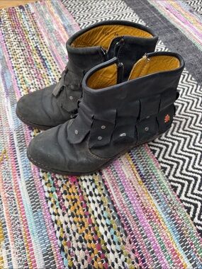 Art Company black leather boots with fringe- super comfortable!